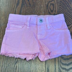 So Nikki Pink Frayed Hem Denim Shorts